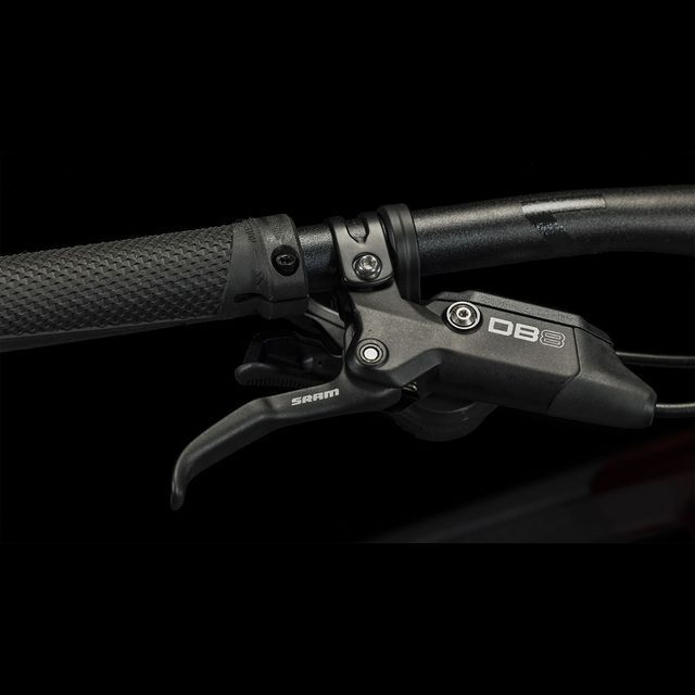 CUBE Stereo Hybrid 140 HPC Race 625 sähköpyörä CUBE Stereo Hybrid 140 HPC Race 625 sähköpyörä